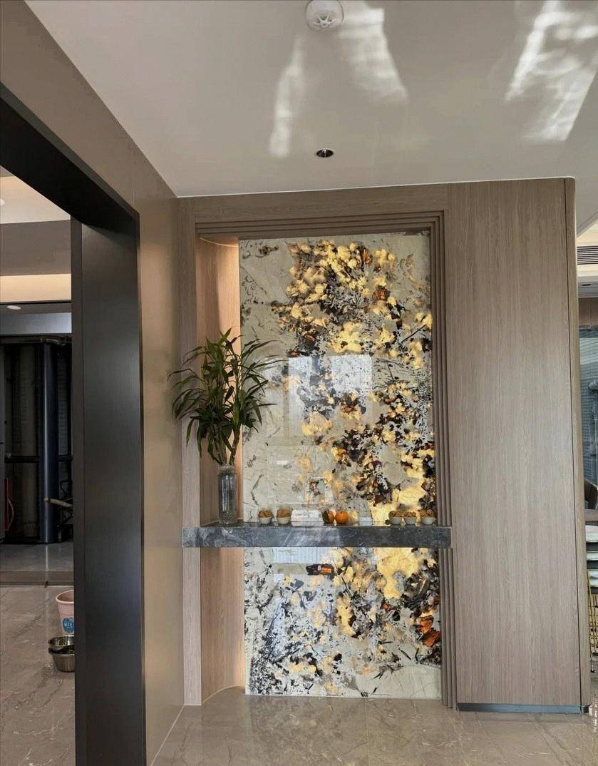 这套房子不靠夸张材料取胜靠把日常打理到发光干净到能映出灯具的轮廓开元棋牌46岁秦岚的豪宅爆了全屋精致温暖一尘不染刚好适合两个人住(图2)